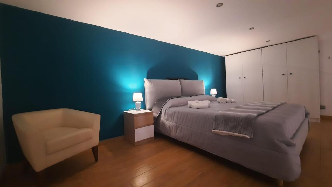 White Home Quartieri Spagnoli 那不勒斯 外观 照片