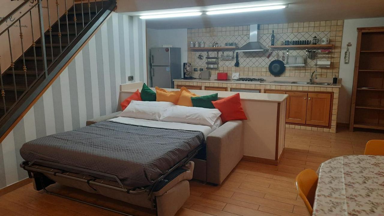White Home Quartieri Spagnoli 那不勒斯 外观 照片