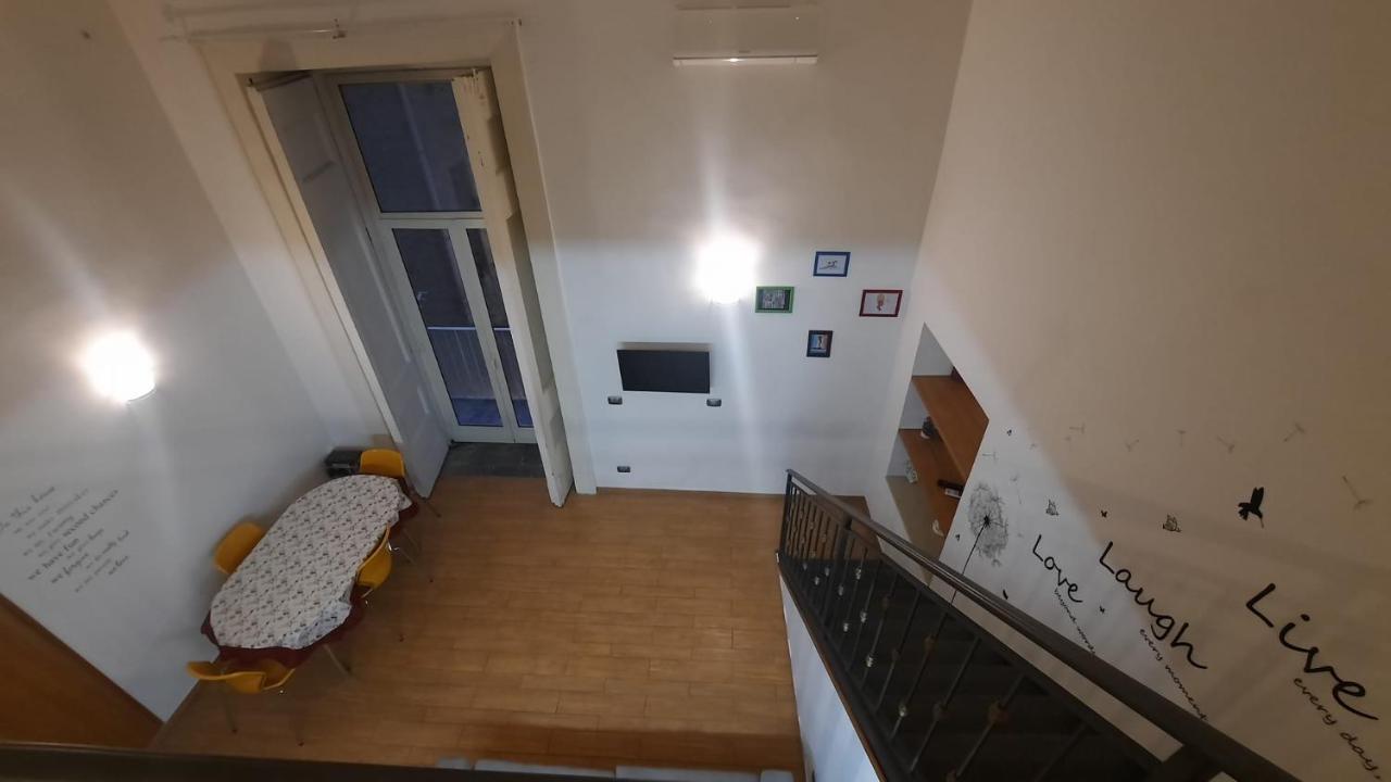 White Home Quartieri Spagnoli 那不勒斯 外观 照片