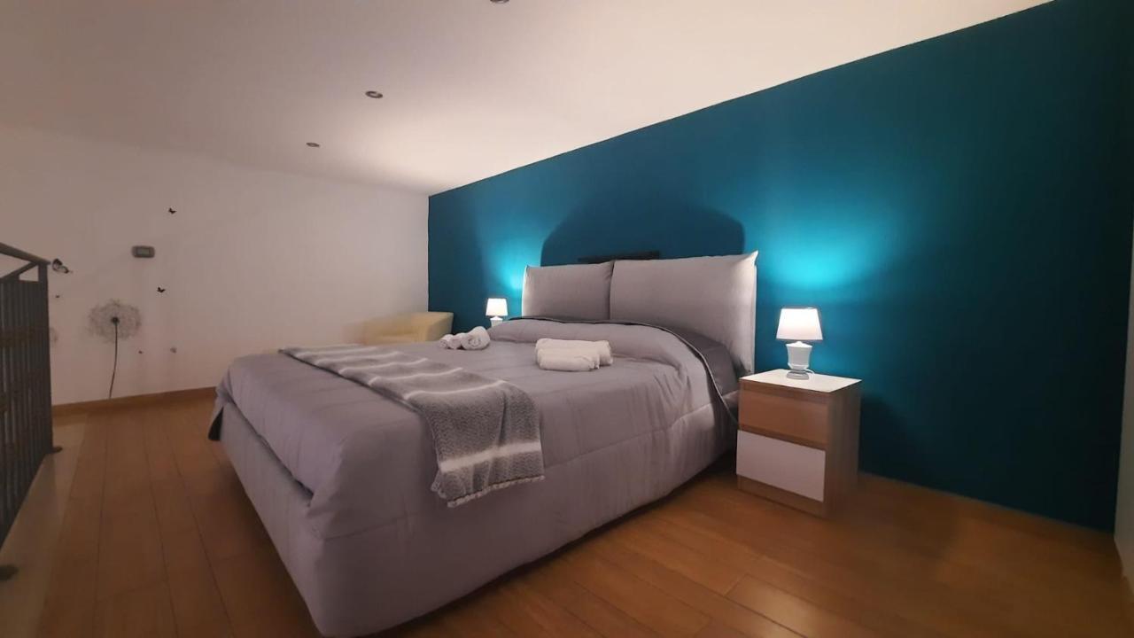 White Home Quartieri Spagnoli 那不勒斯 外观 照片