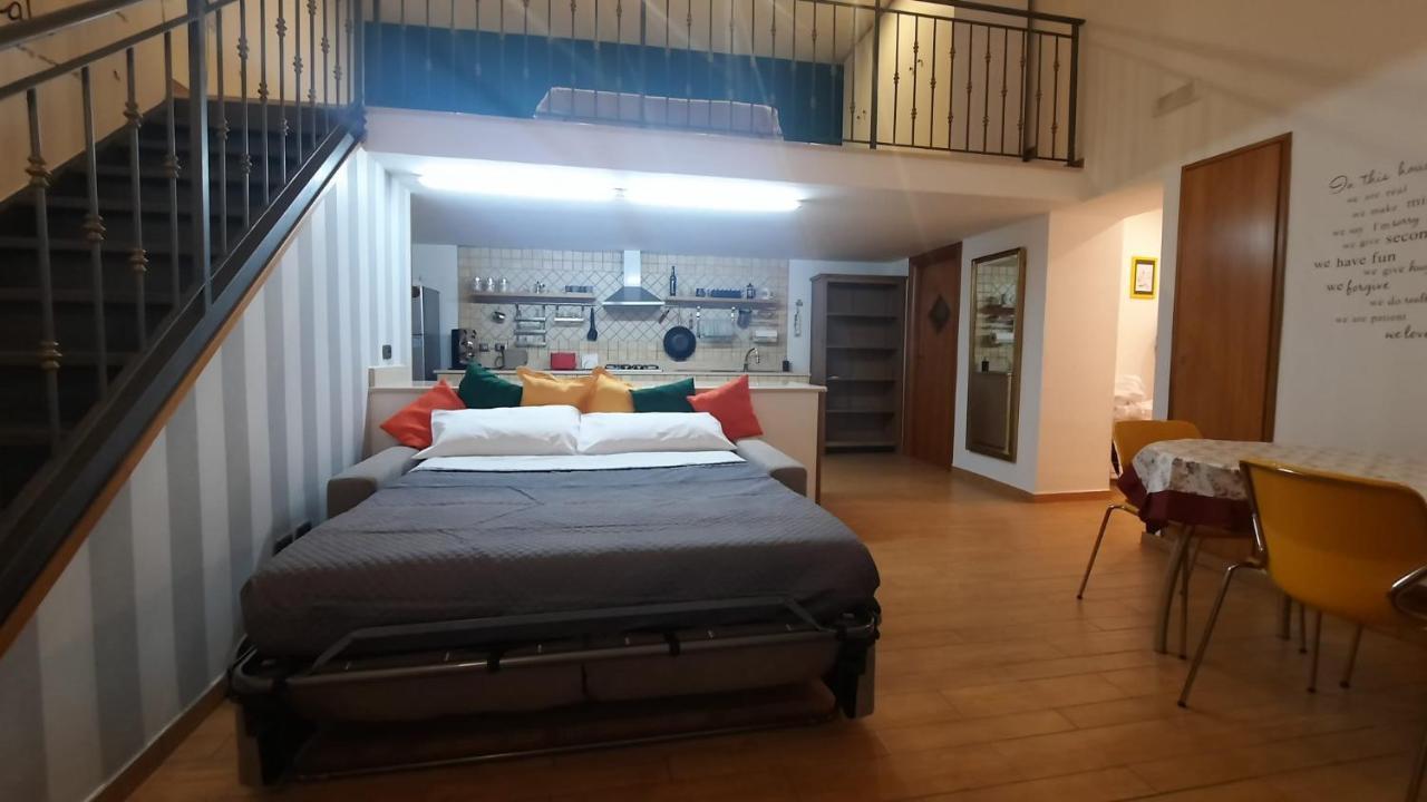 White Home Quartieri Spagnoli 那不勒斯 外观 照片
