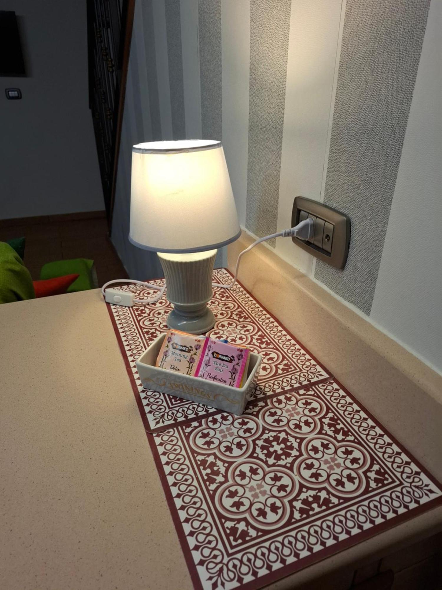 White Home Quartieri Spagnoli 那不勒斯 外观 照片